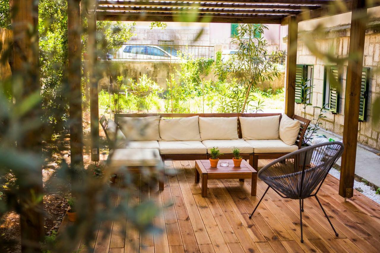 Luxurious Apartment With Private Garden Сплит Екстериор снимка